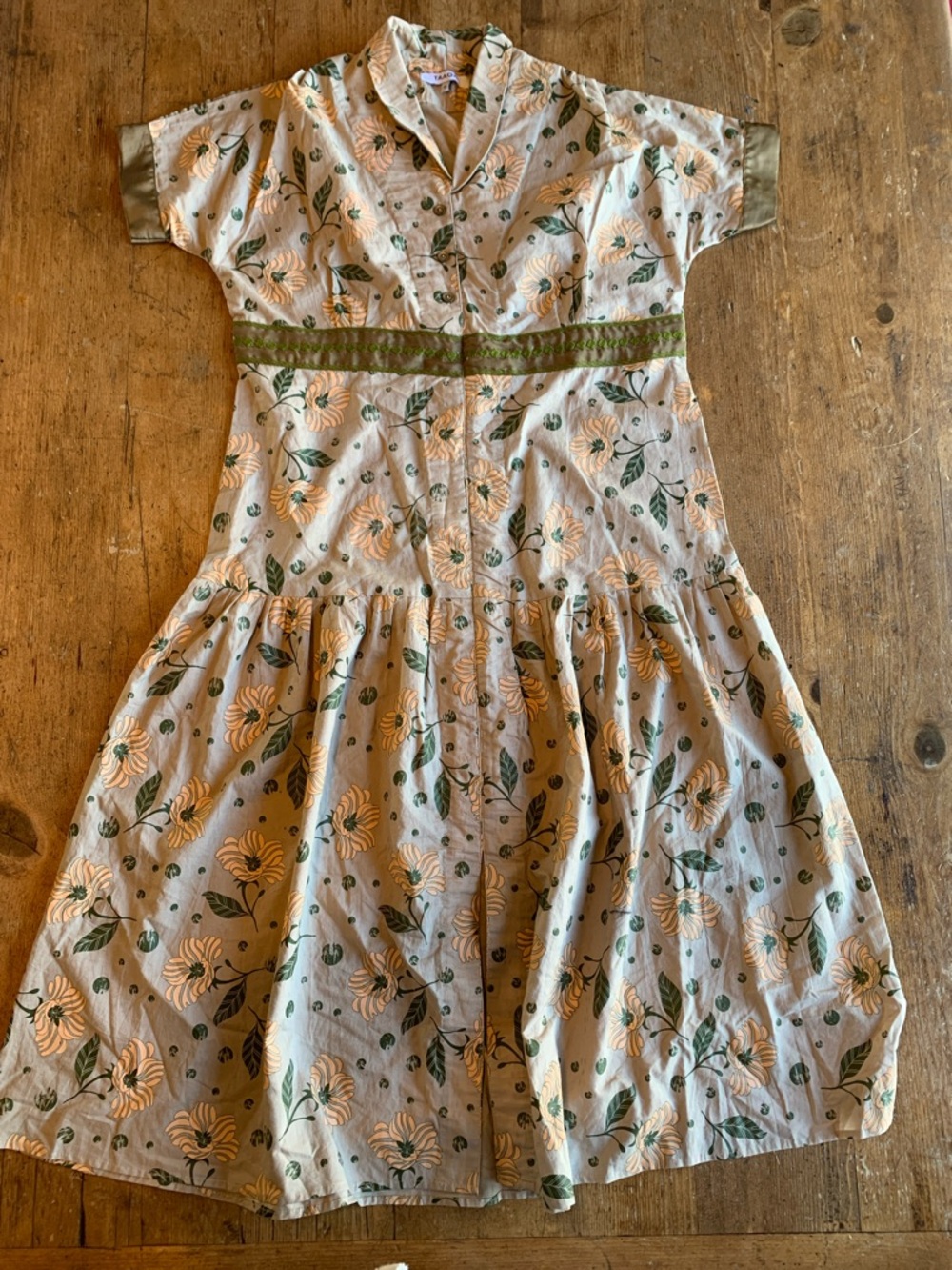 Taaga Floral Midi Dress in Tan with Peach Blooms